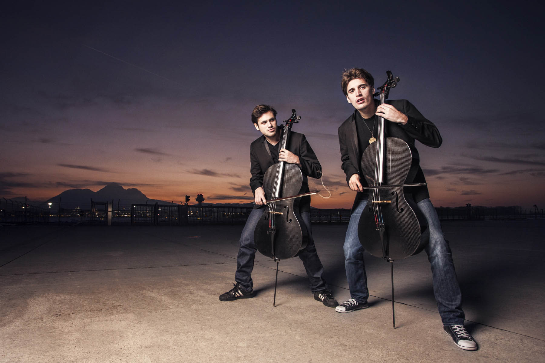 2Cellos